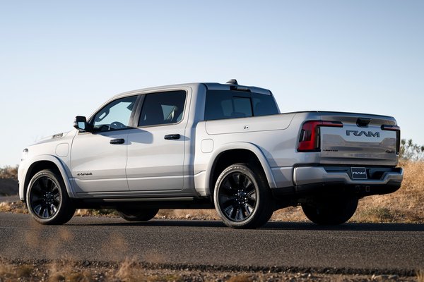 2025 Ram 1500 Ramcharger