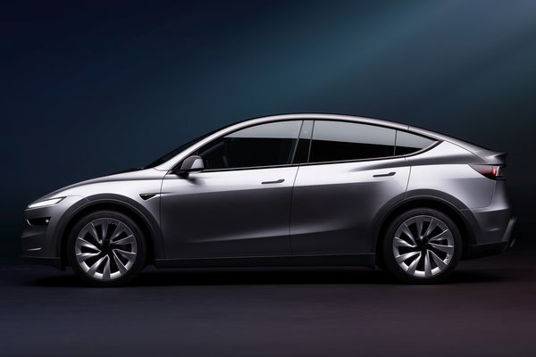 2025 Tesla Model Y