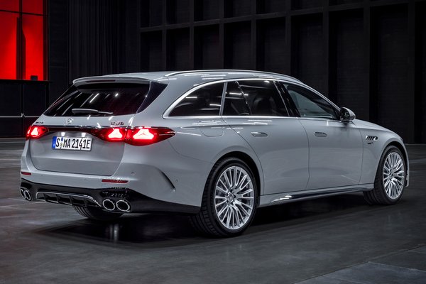 2026 Mercedes-Benz E-Class AMG E 53 HYBRID Wagon
